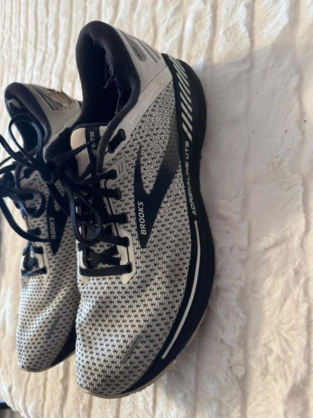 Brooks Adrenaline GTS Men's Running Shoes Gray Black Size 12 US